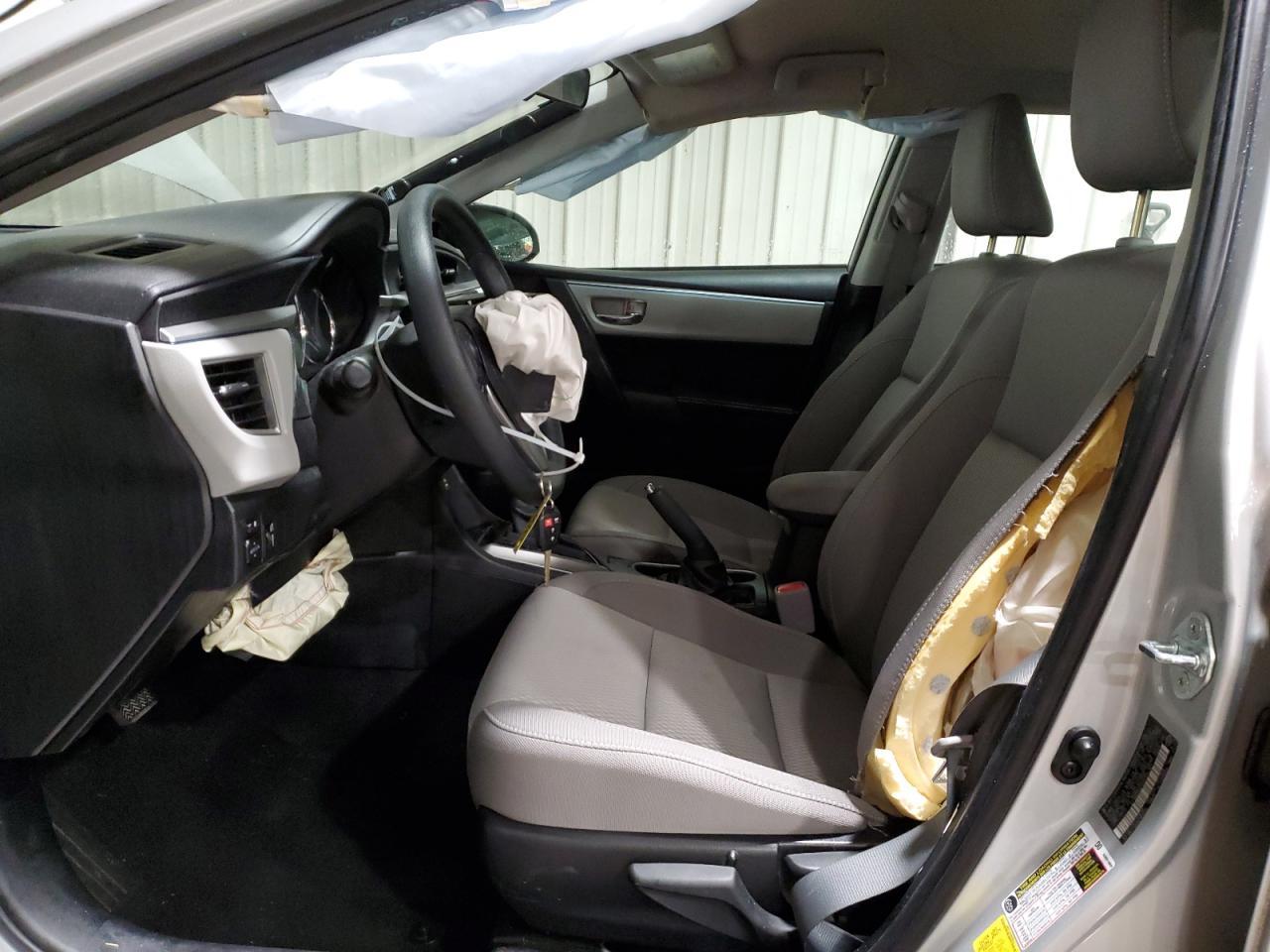 2015 TOYOTA COROLLA L - Image 7