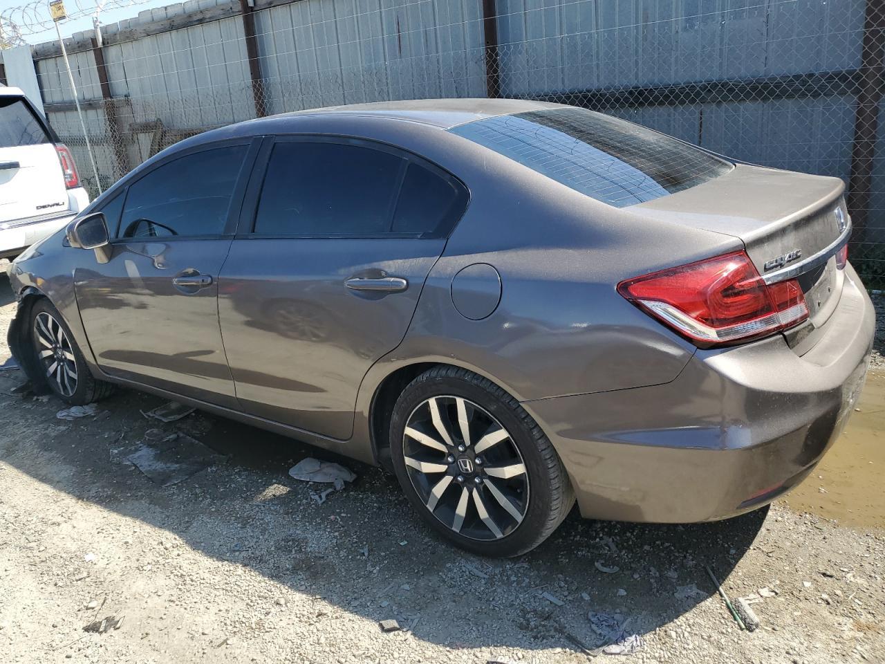 2015 HONDA CIVIC LX - Фото 2