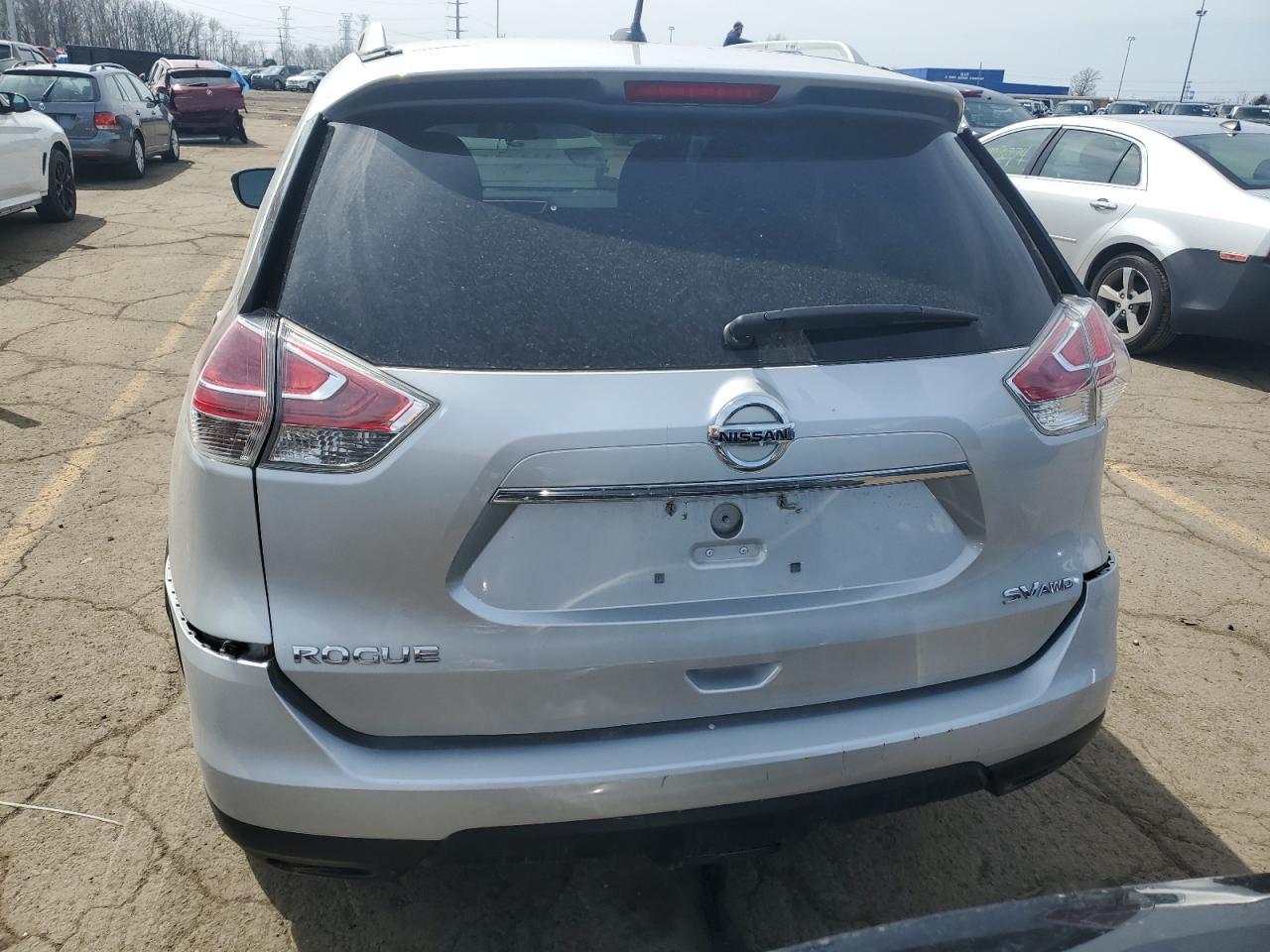 2015 NISSAN ROGUE S - Image 6