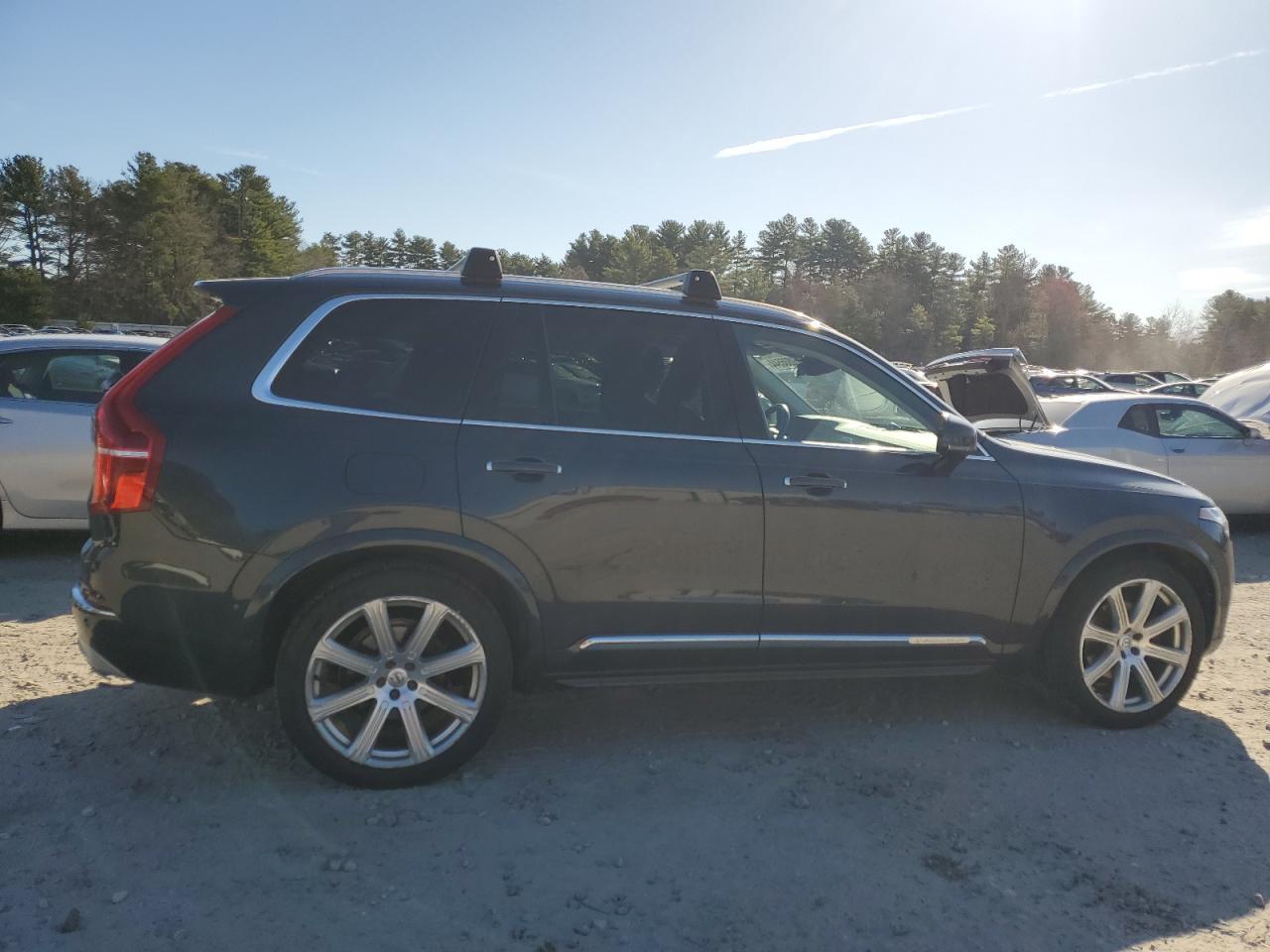 2016 VOLVO XC90 T6 - Image 3