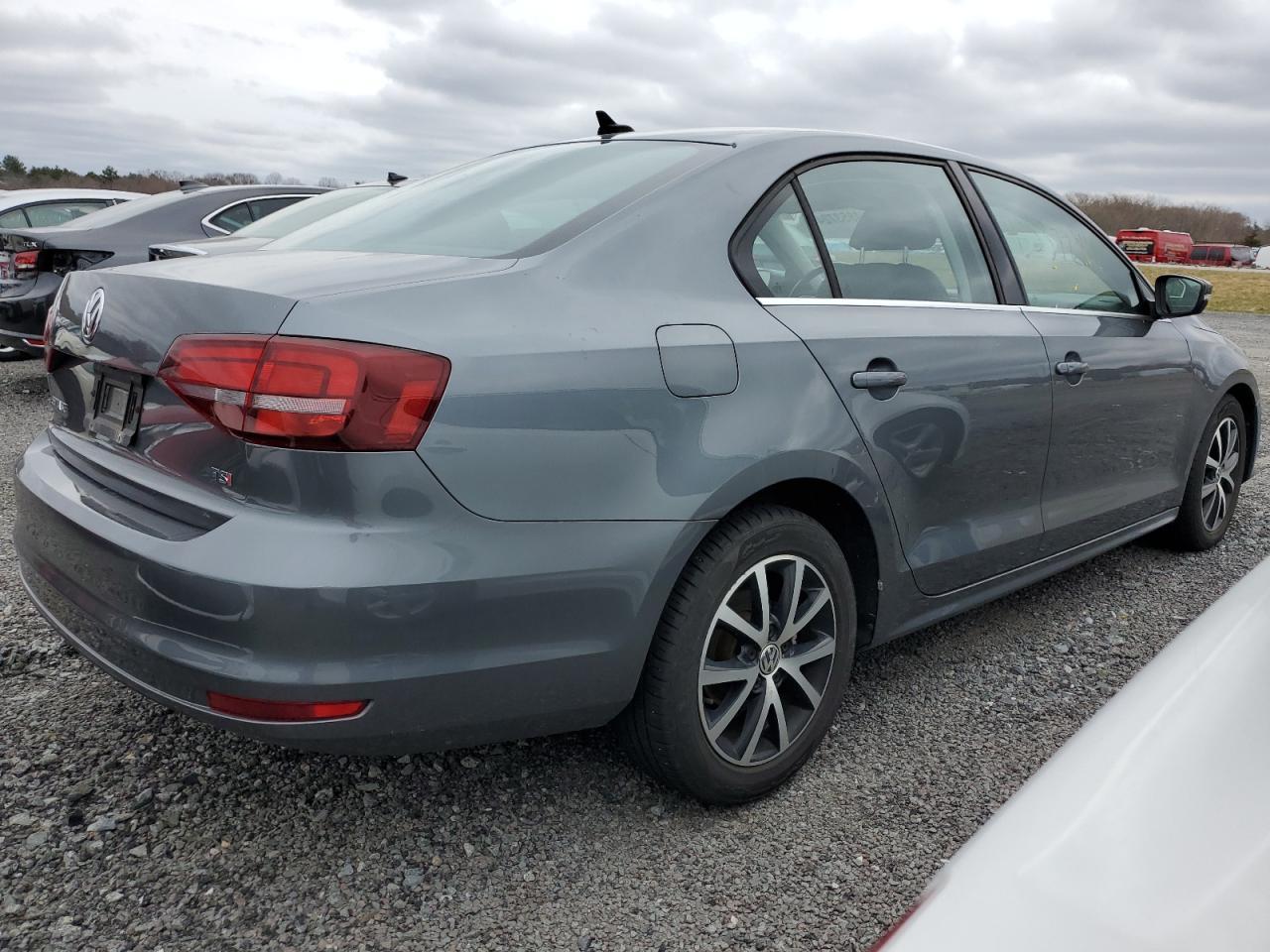 2017 VOLKSWAGEN JETTA SE - Фото 3