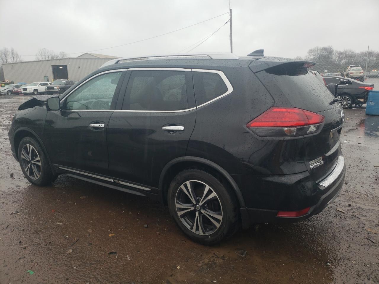 2017 NISSAN ROGUE S - Фото 2