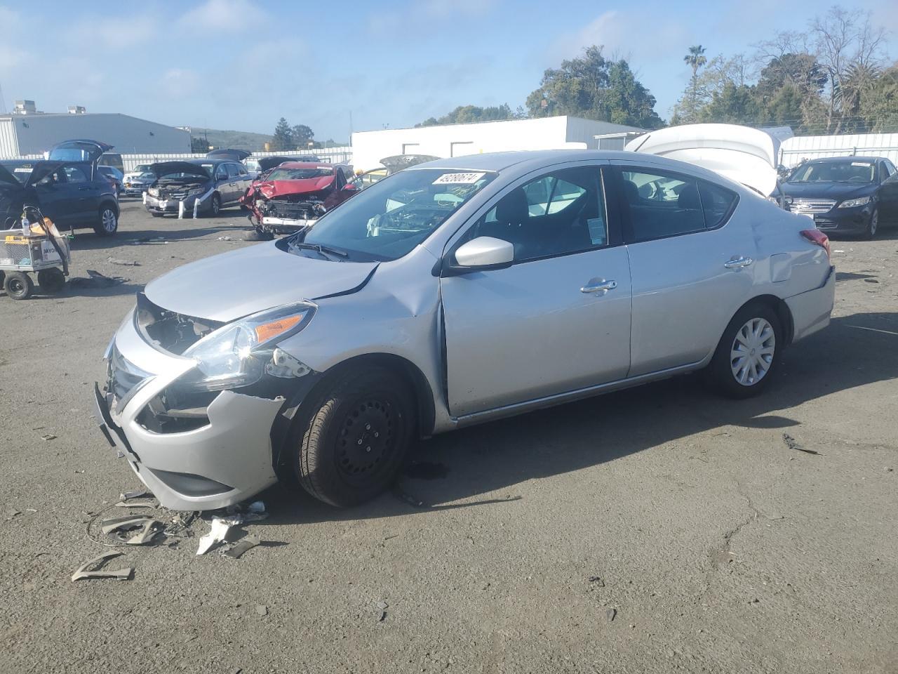 2016 NISSAN VERSA S