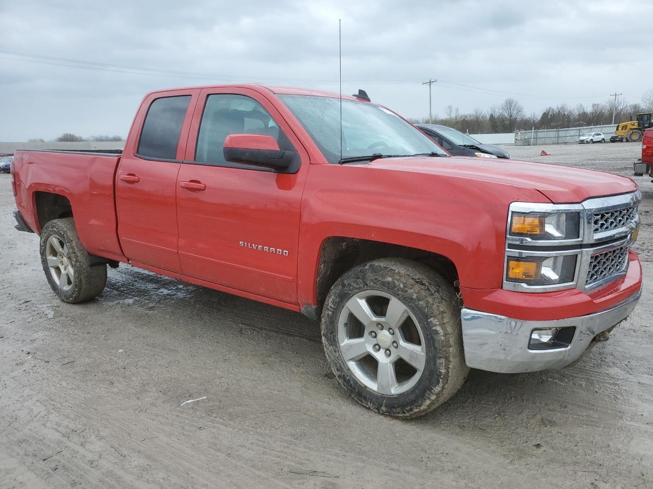 2015 CHEVROLET SILVERADO - Image 4