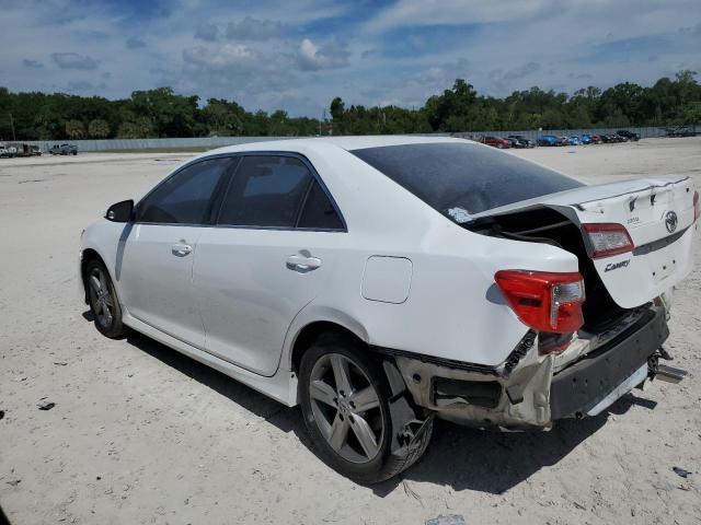 2014 Toyota Camry L - Фото 2