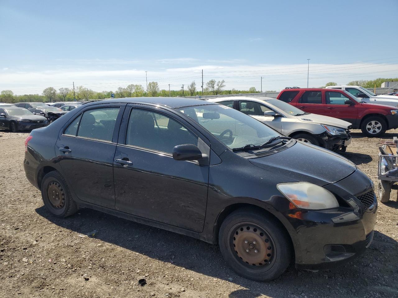 2012 TOYOTA YARIS - Фото 4