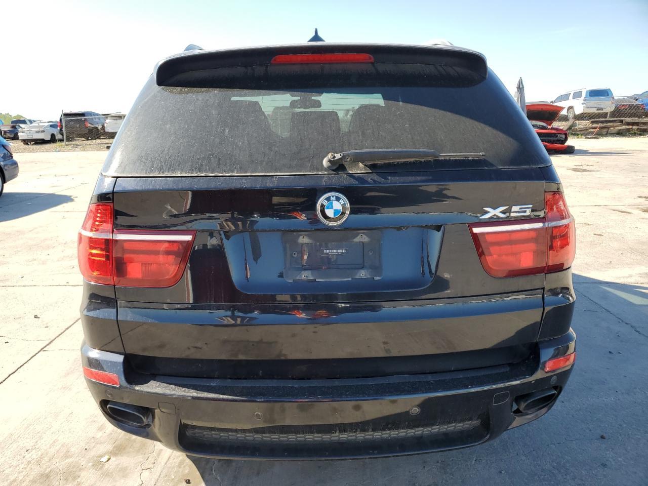 2013 BMW X5 XDRIVE5 - Image 6