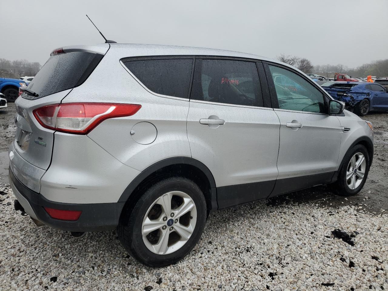 2015 FORD ESCAPE SE - Фото 3