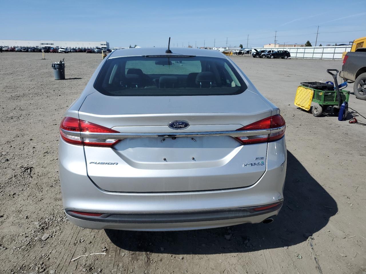 2017 FORD FUSION SE - Фото 6