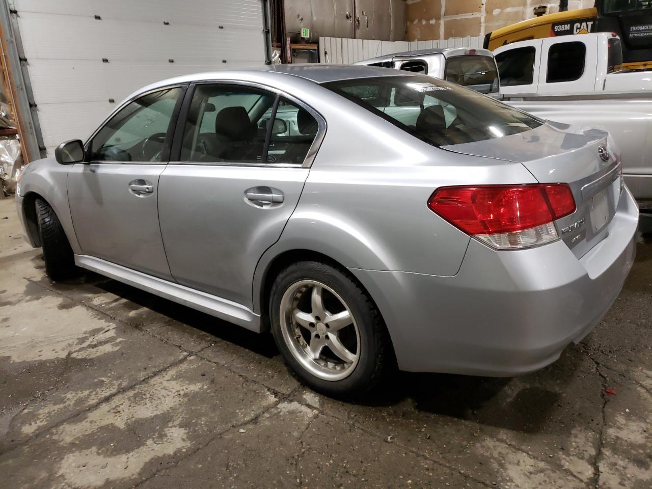 2012 SUBARU LEGACY 2.5 - Фото 2