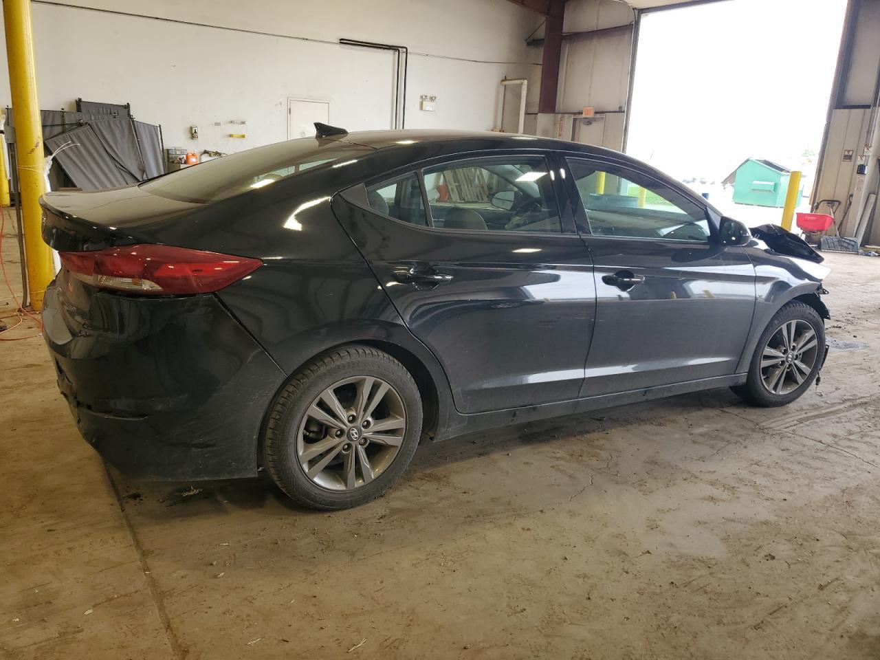 2018 HYUNDAI ELANTRA SE - Image 3