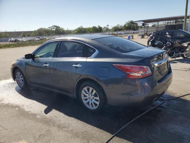2013 Nissan Altima 2.5 - Фото 2
