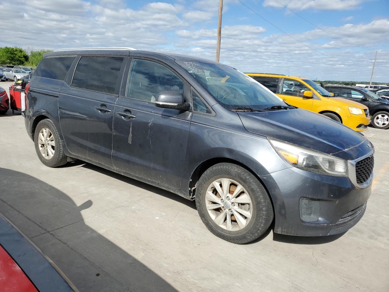 2016 KIA SEDONA LX - Фото 4
