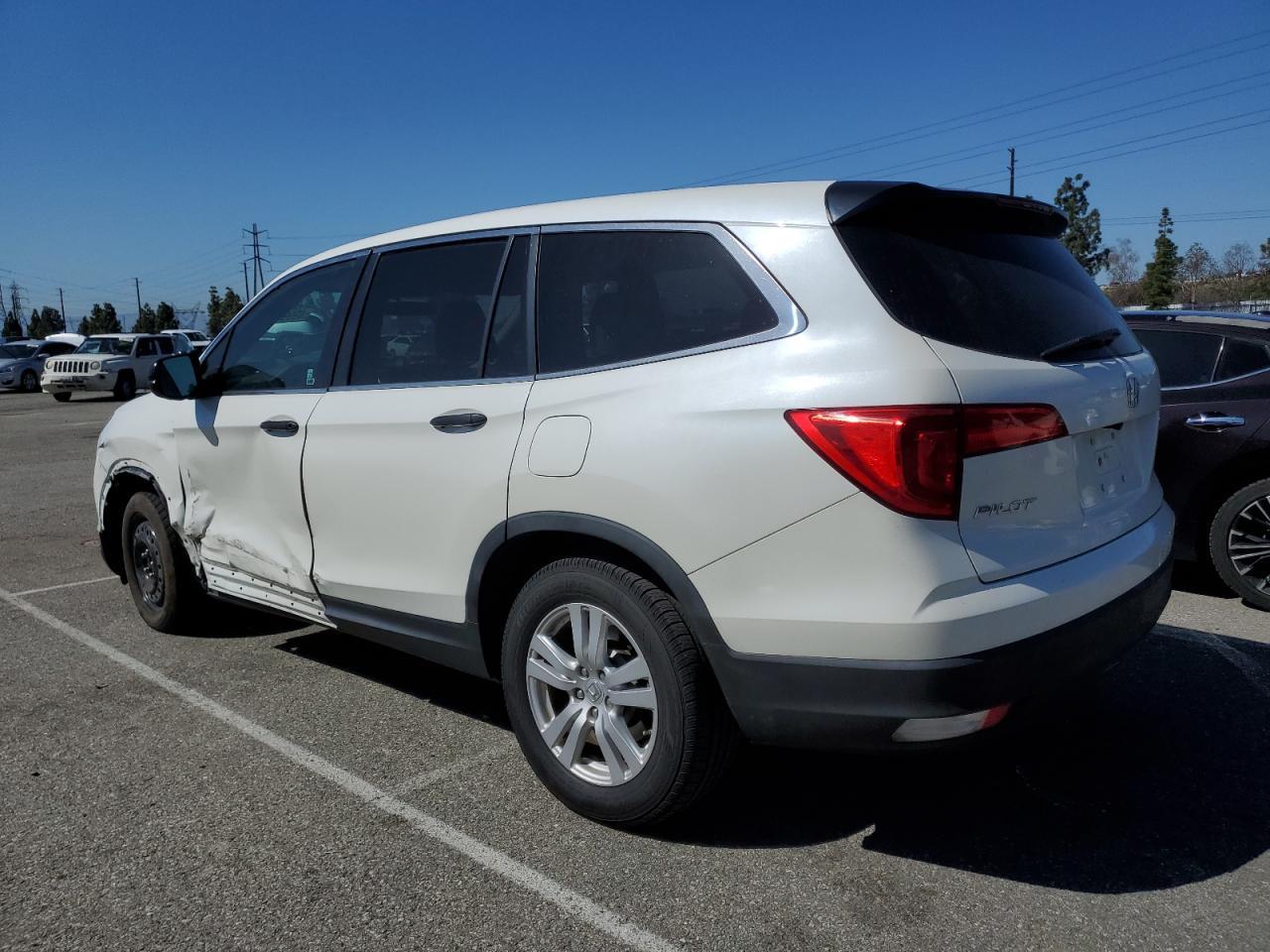 2017 HONDA PILOT LX - Image 2