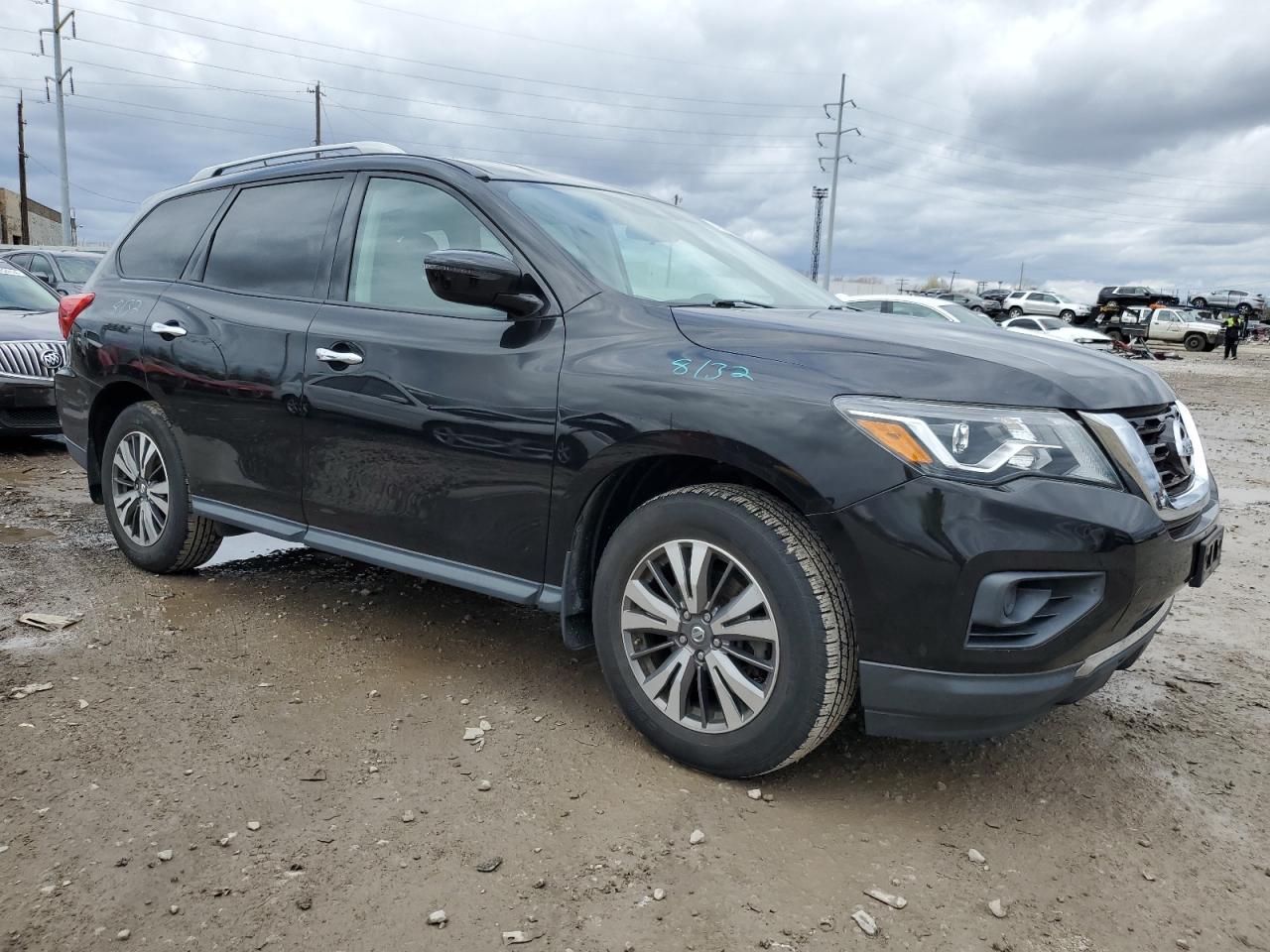 2017 NISSAN PATHFINDER - Фото 4