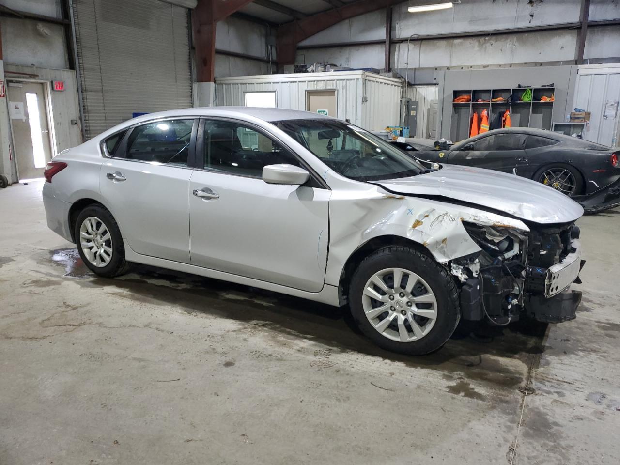 2017 NISSAN ALTIMA 2.5 - Фото 4