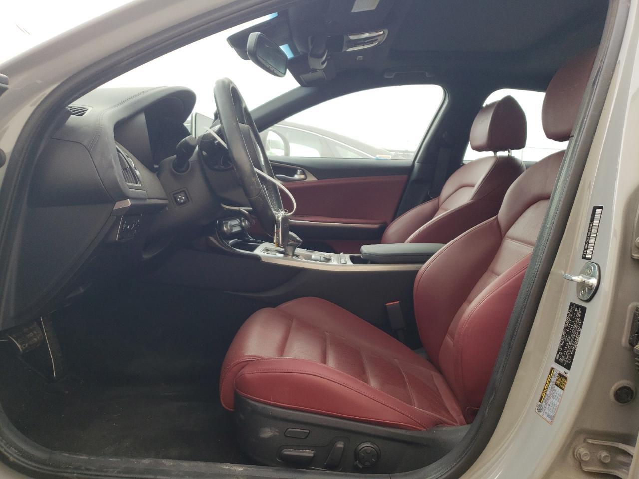 2019 KIA STINGER GT - Фото 7