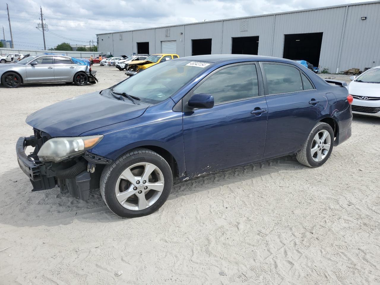 2013 TOYOTA COROLLA BA