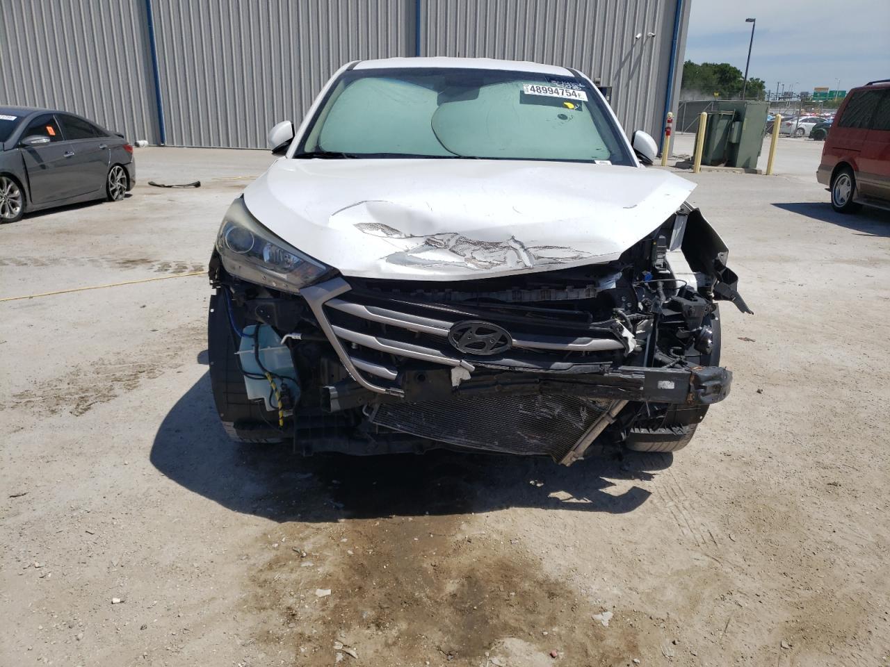 2016 HYUNDAI TUCSON SE - Фото 5