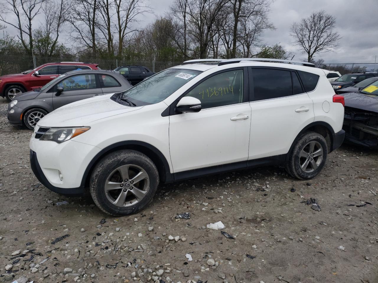 2015 TOYOTA RAV4 XLE