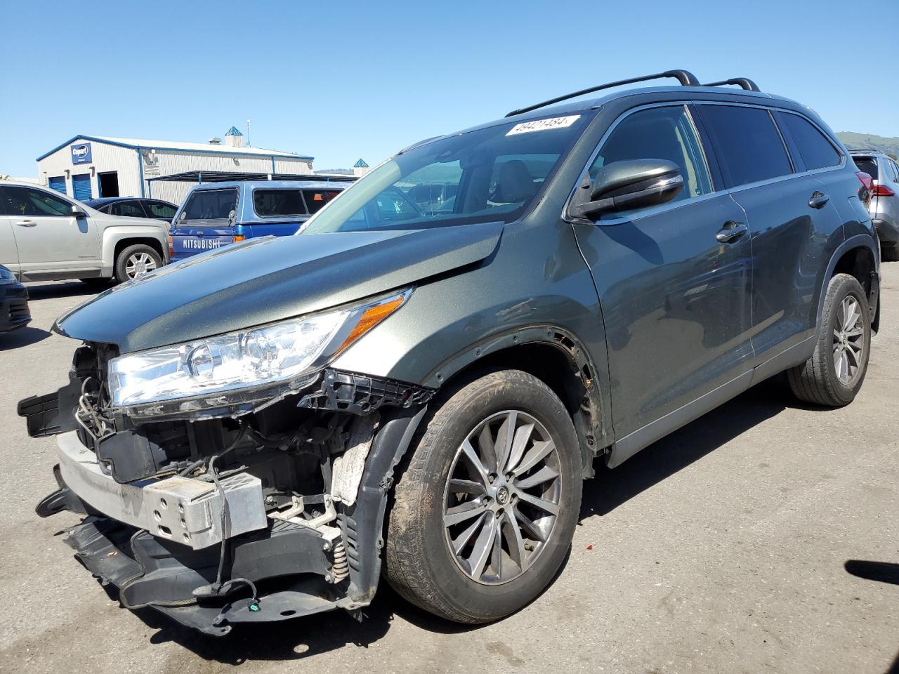 2019 TOYOTA HIGHLANDER