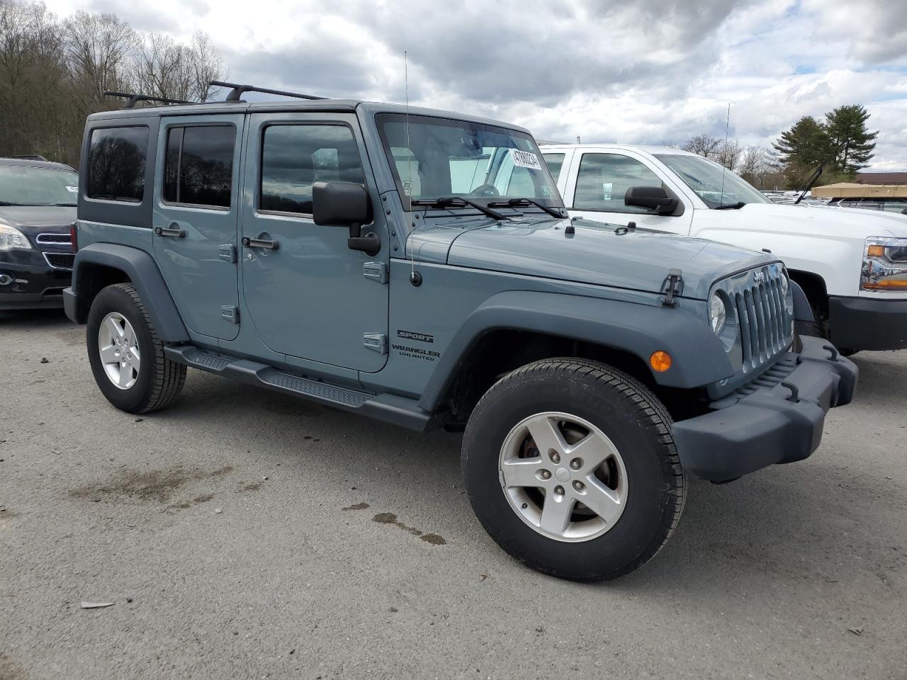 2015 JEEP WRANGLER U - Фото 4