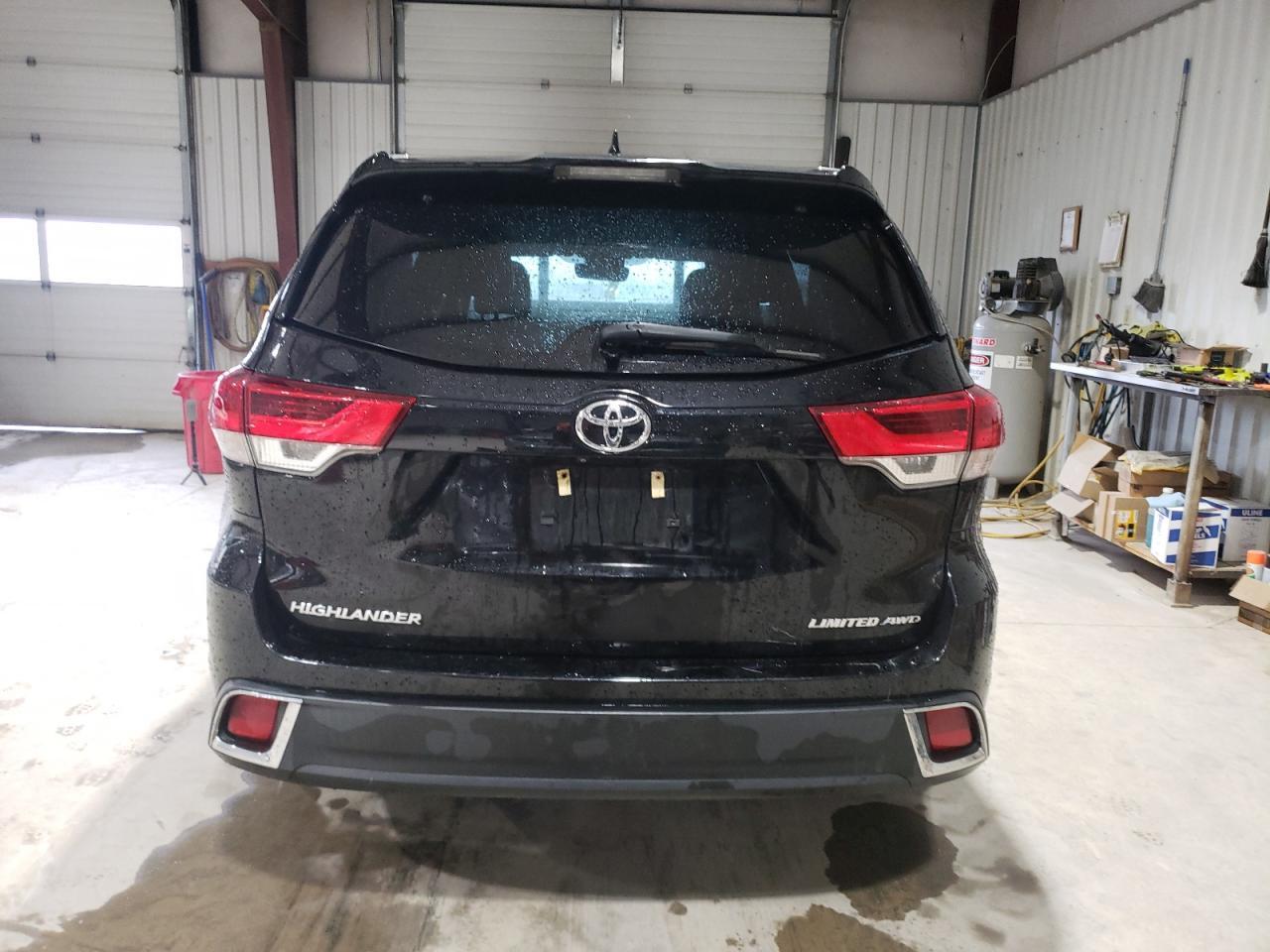 2018 TOYOTA HIGHLANDER - Фото 6