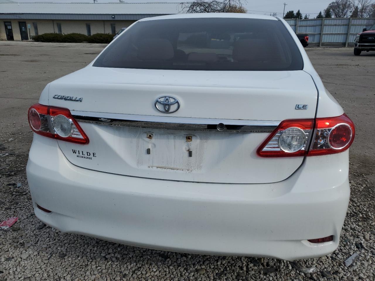 2013 TOYOTA COROLLA BA - Фото 6