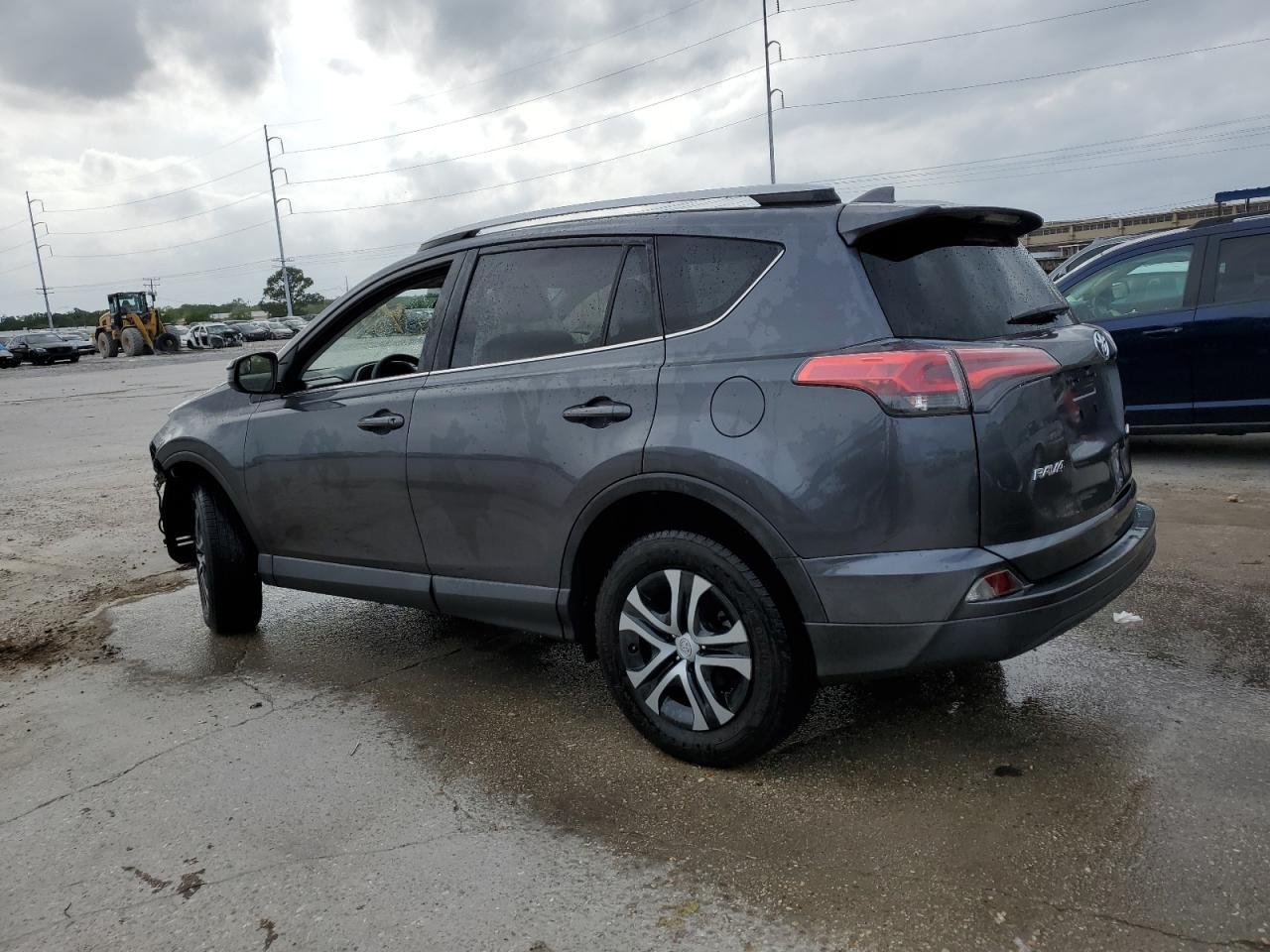 2018 TOYOTA RAV4 LE - Image 2