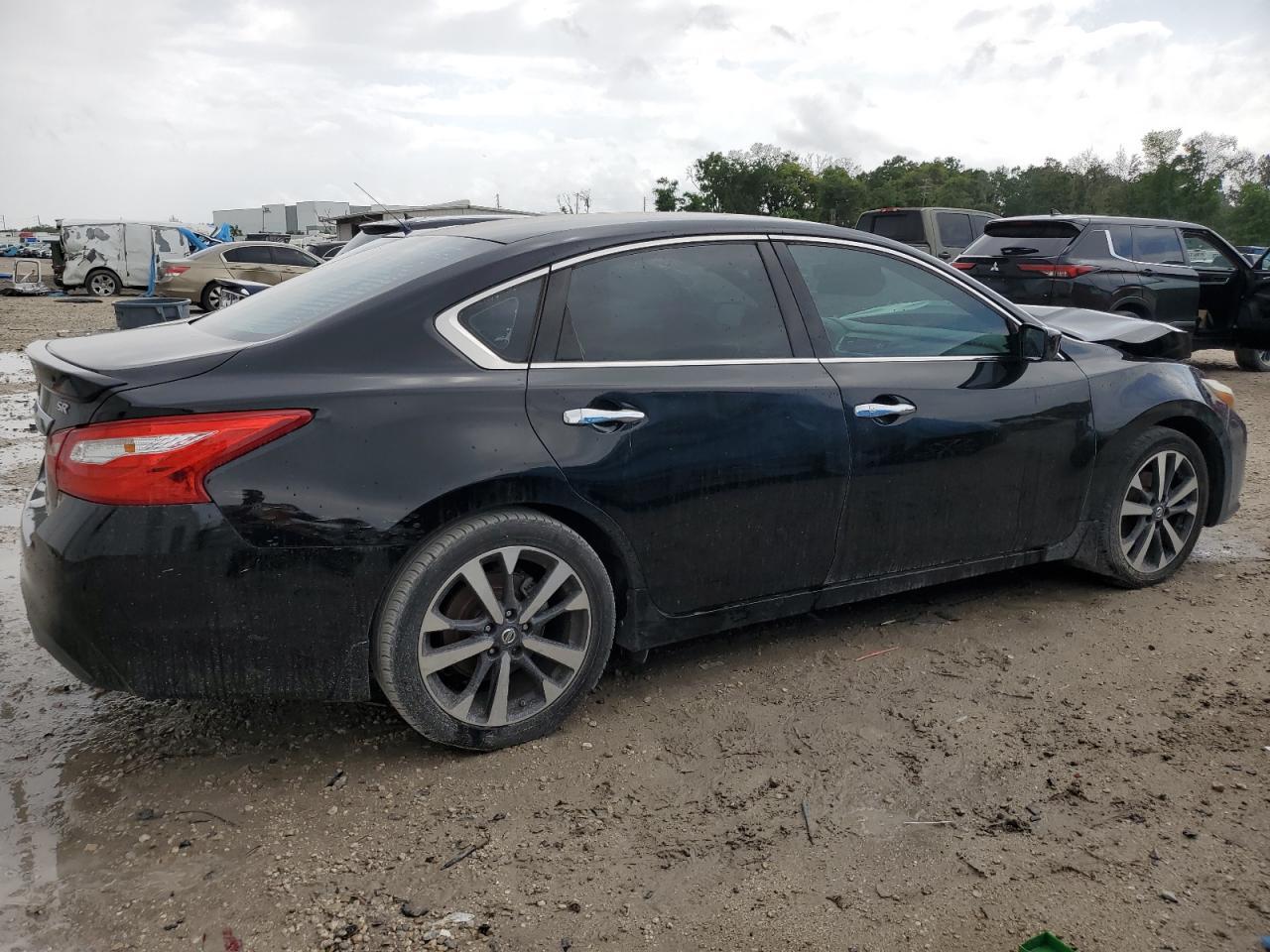 2016 NISSAN ALTIMA 2.5 - Фото 3