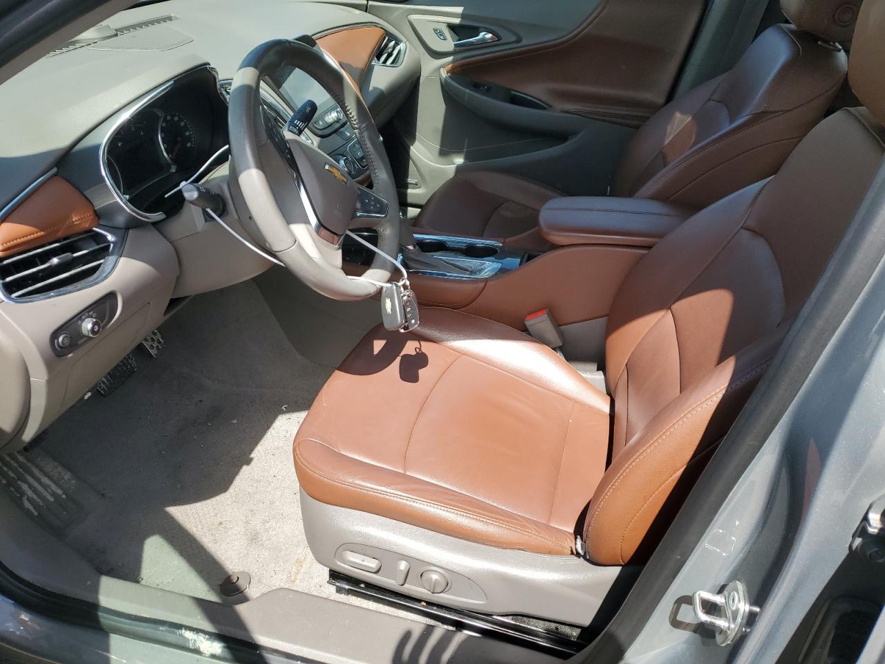 2017 CHEVROLET MALIBU LT - Image 7