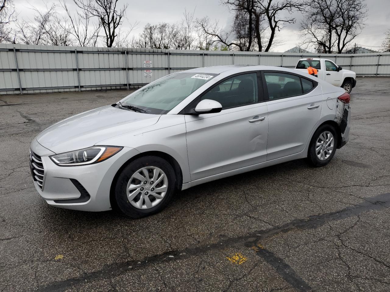 2018 HYUNDAI ELANTRA SE