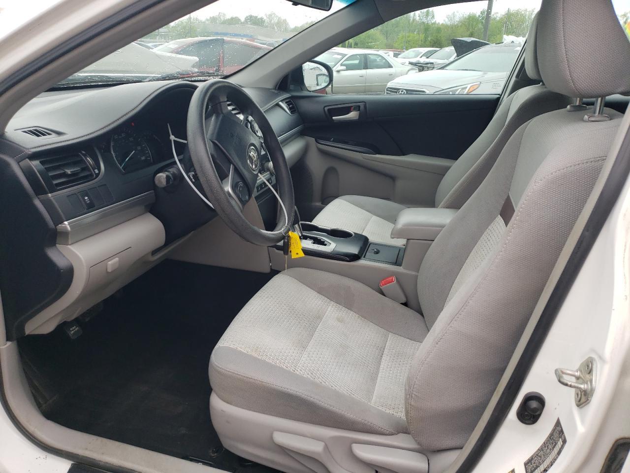 2013 TOYOTA CAMRY L - Фото 7