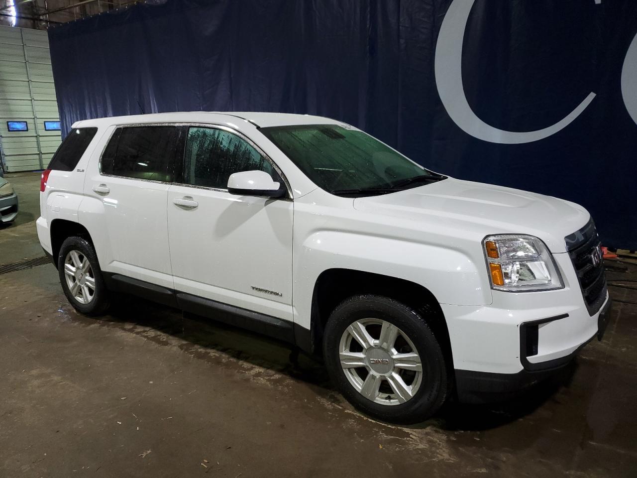 2016 GMC TERRAIN SL - Image 4