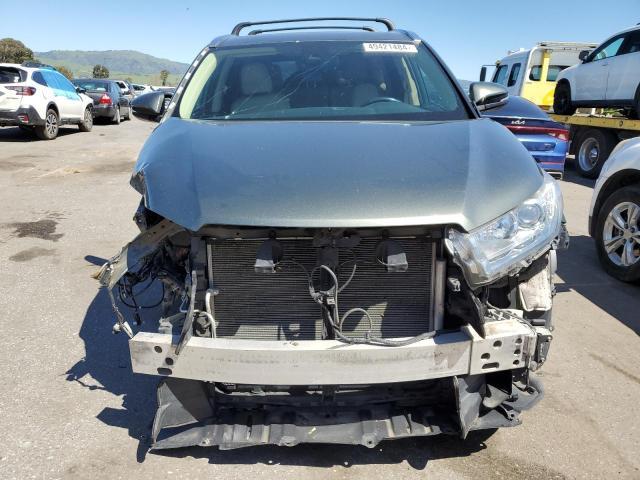 2019 Toyota Highlander Se - Фото 5