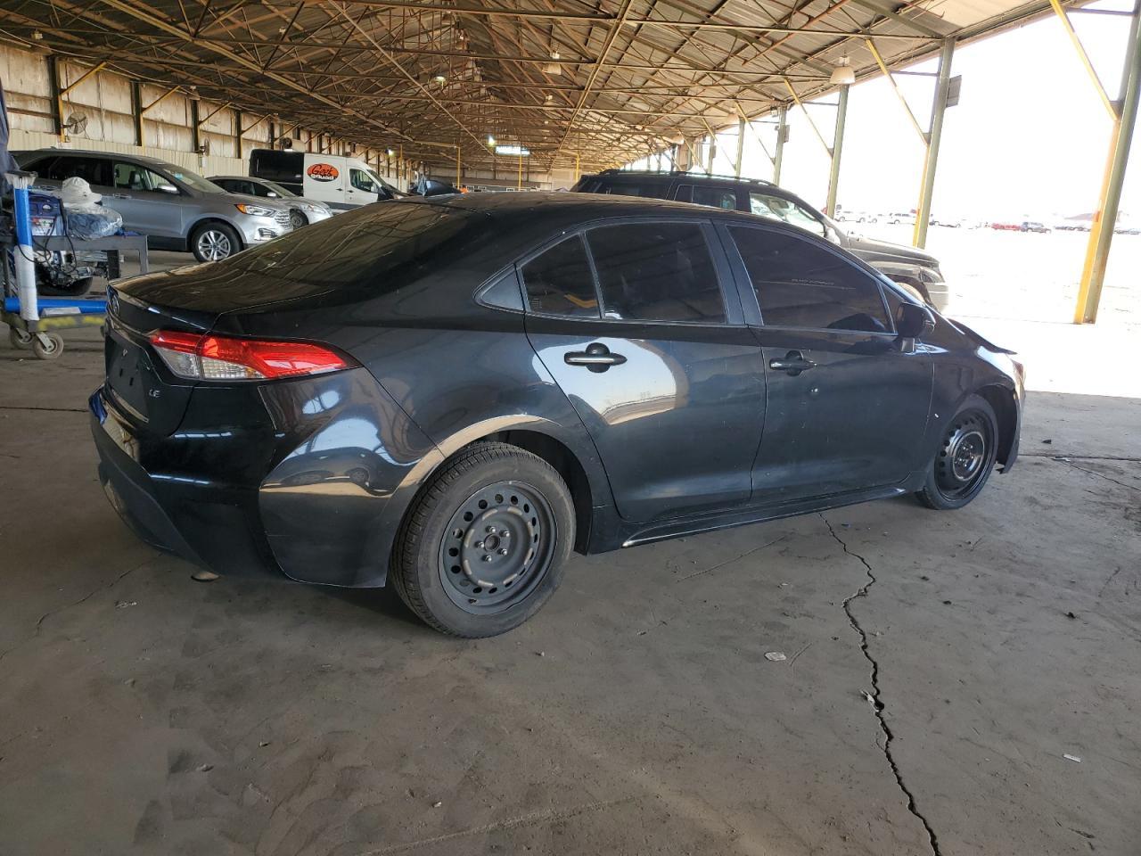 2020 TOYOTA COROLLA LE - Фото 3