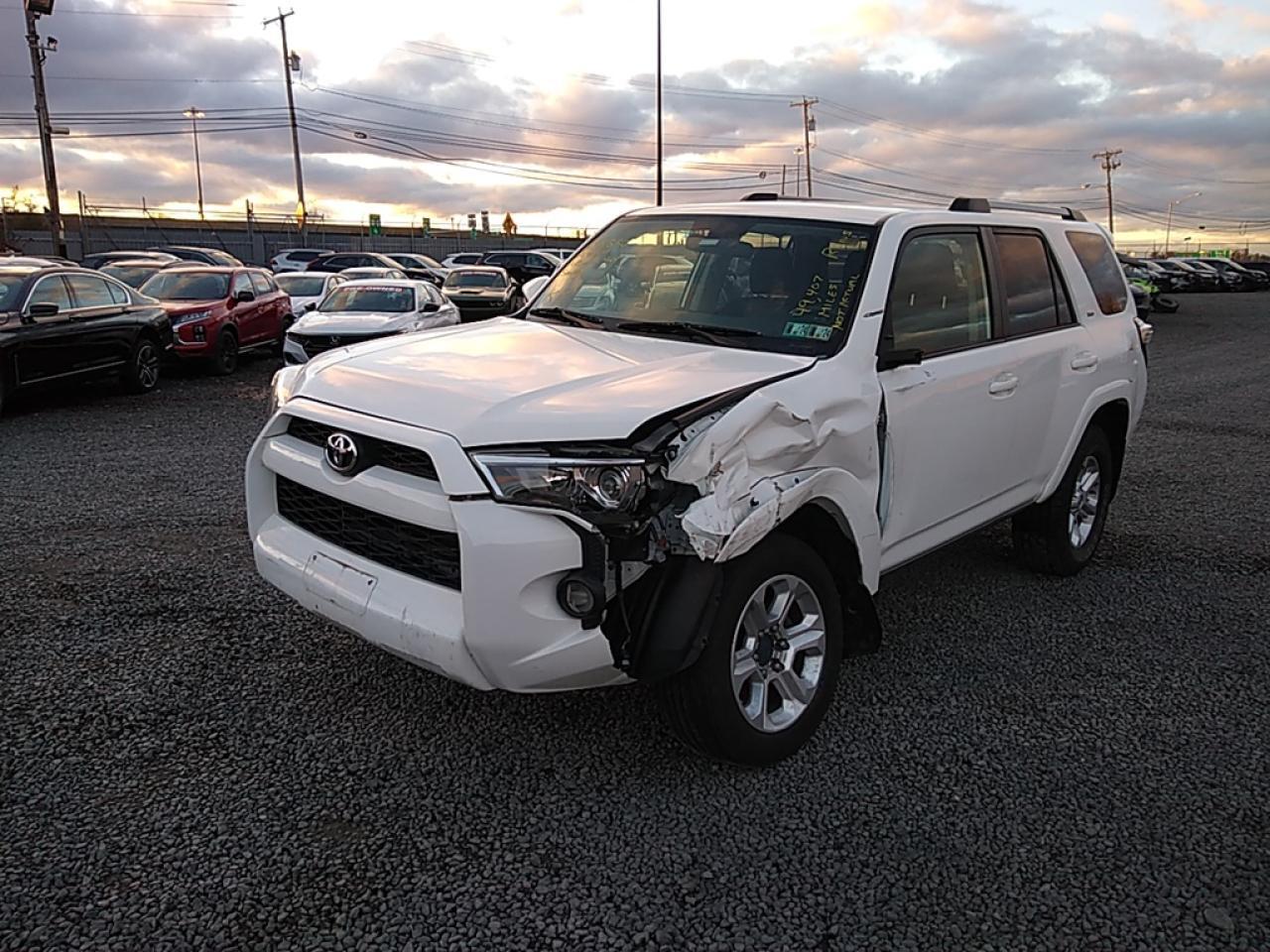 2019 TOYOTA 4RUNNER SR