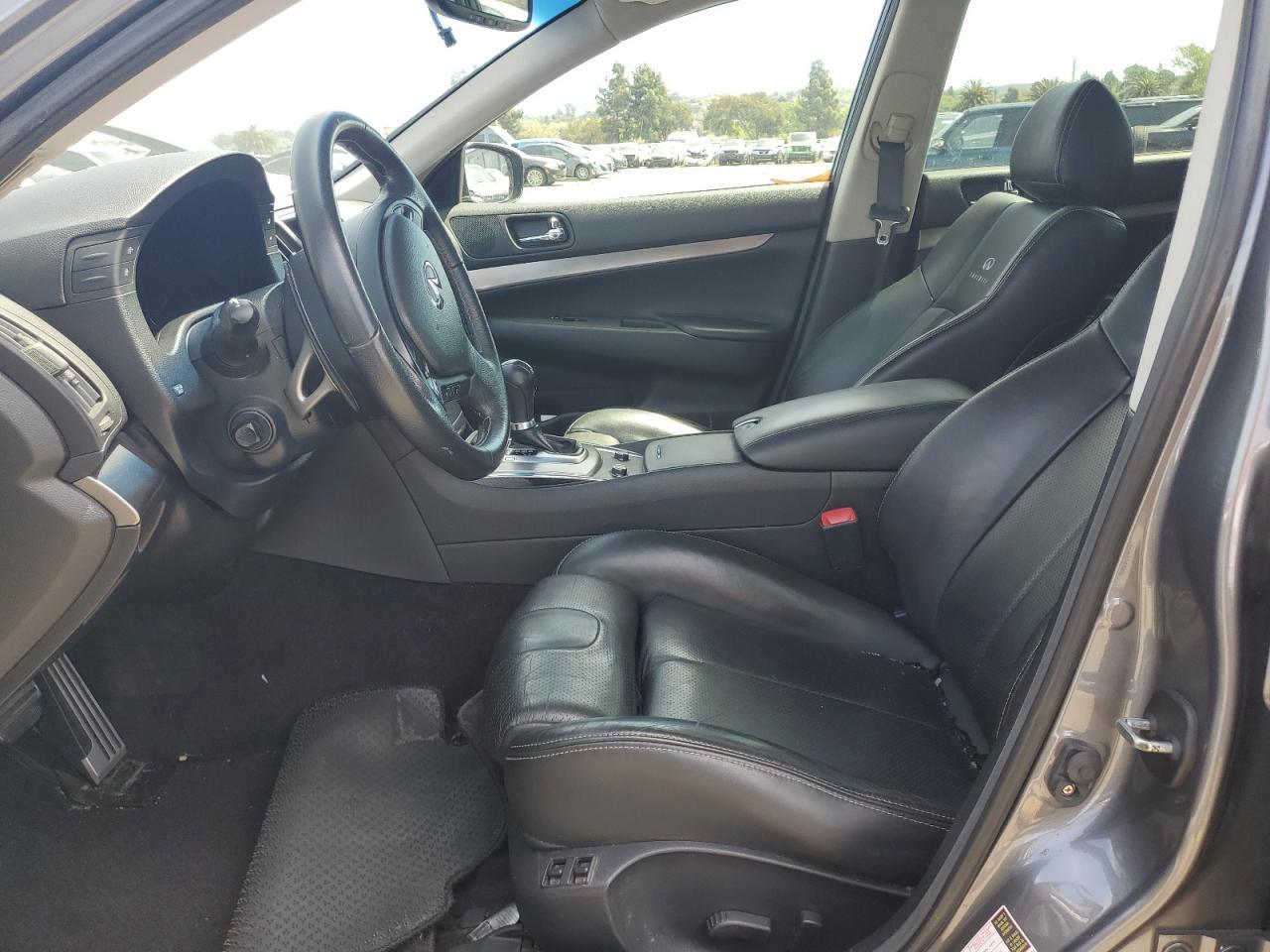 2012 INFINITI G37 BASE - Image 7