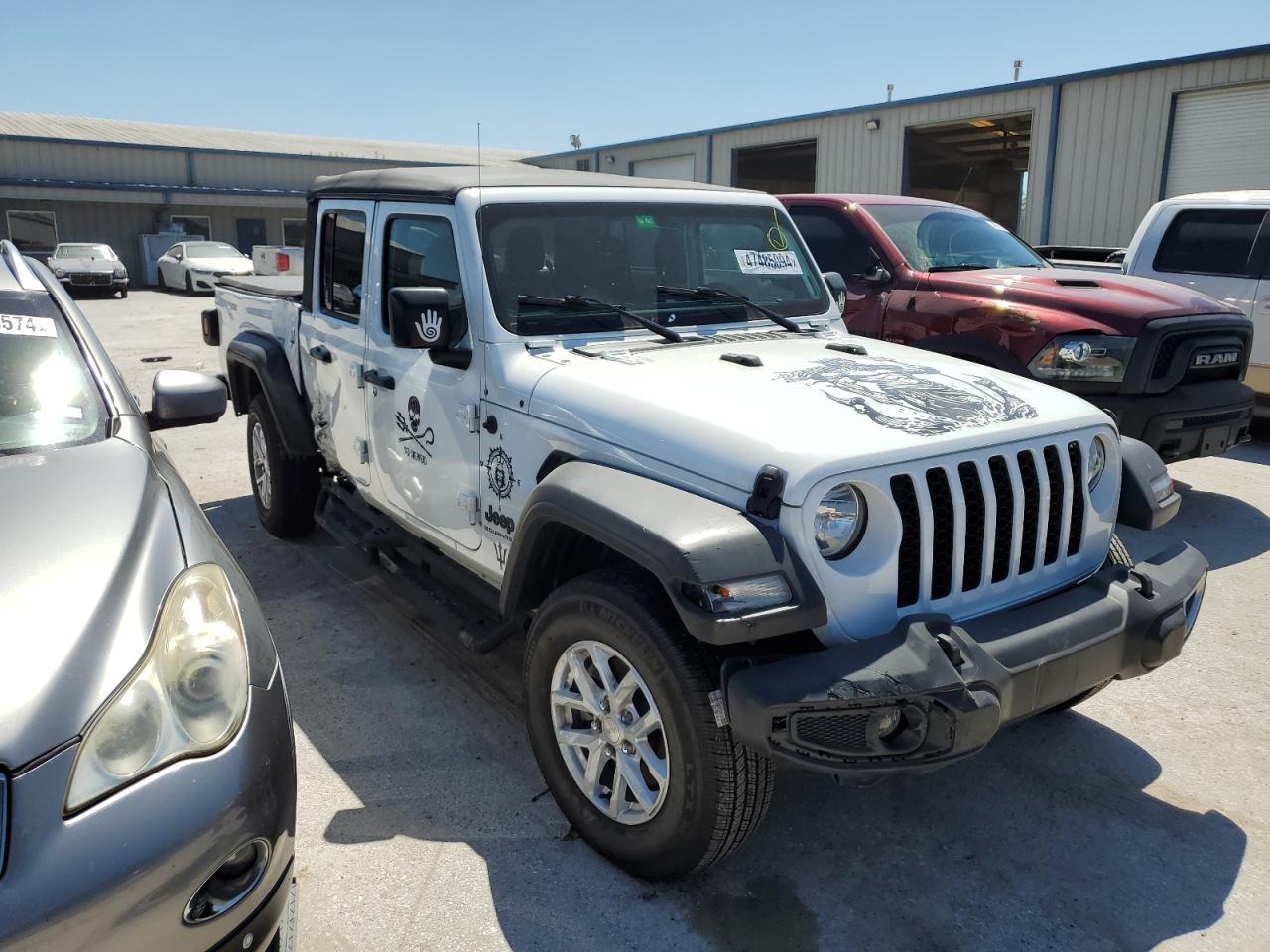 2023 JEEP GLADIATOR - Image 4