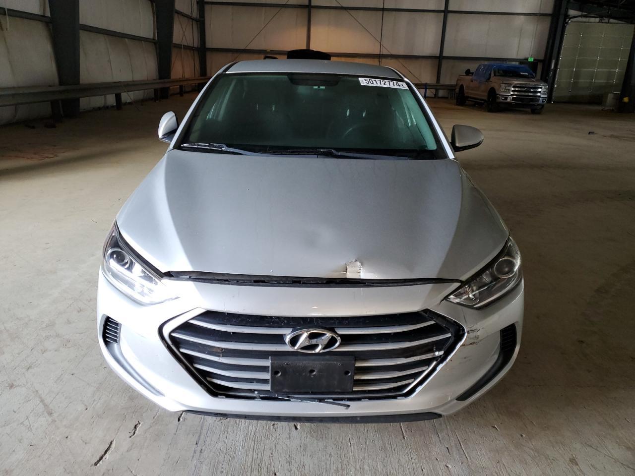 2018 HYUNDAI ELANTRA SE - Фото 5