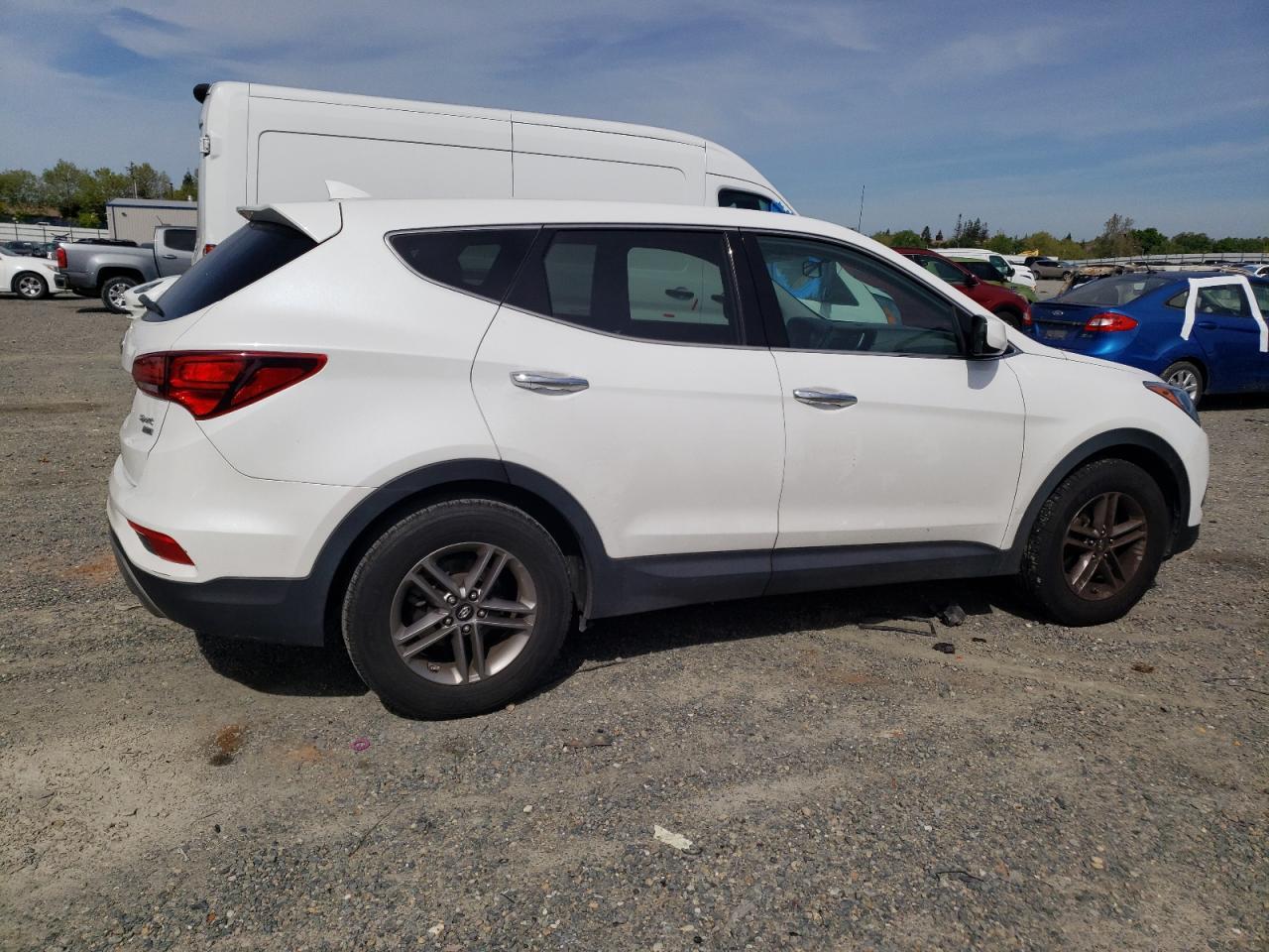 2017 HYUNDAI SANTA FE S - Image 3