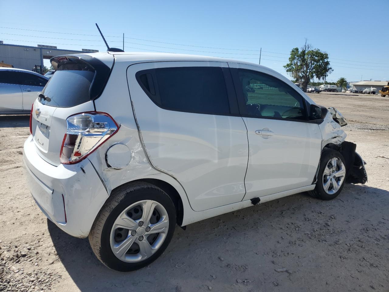 2019 CHEVROLET SPARK LS - Image 3