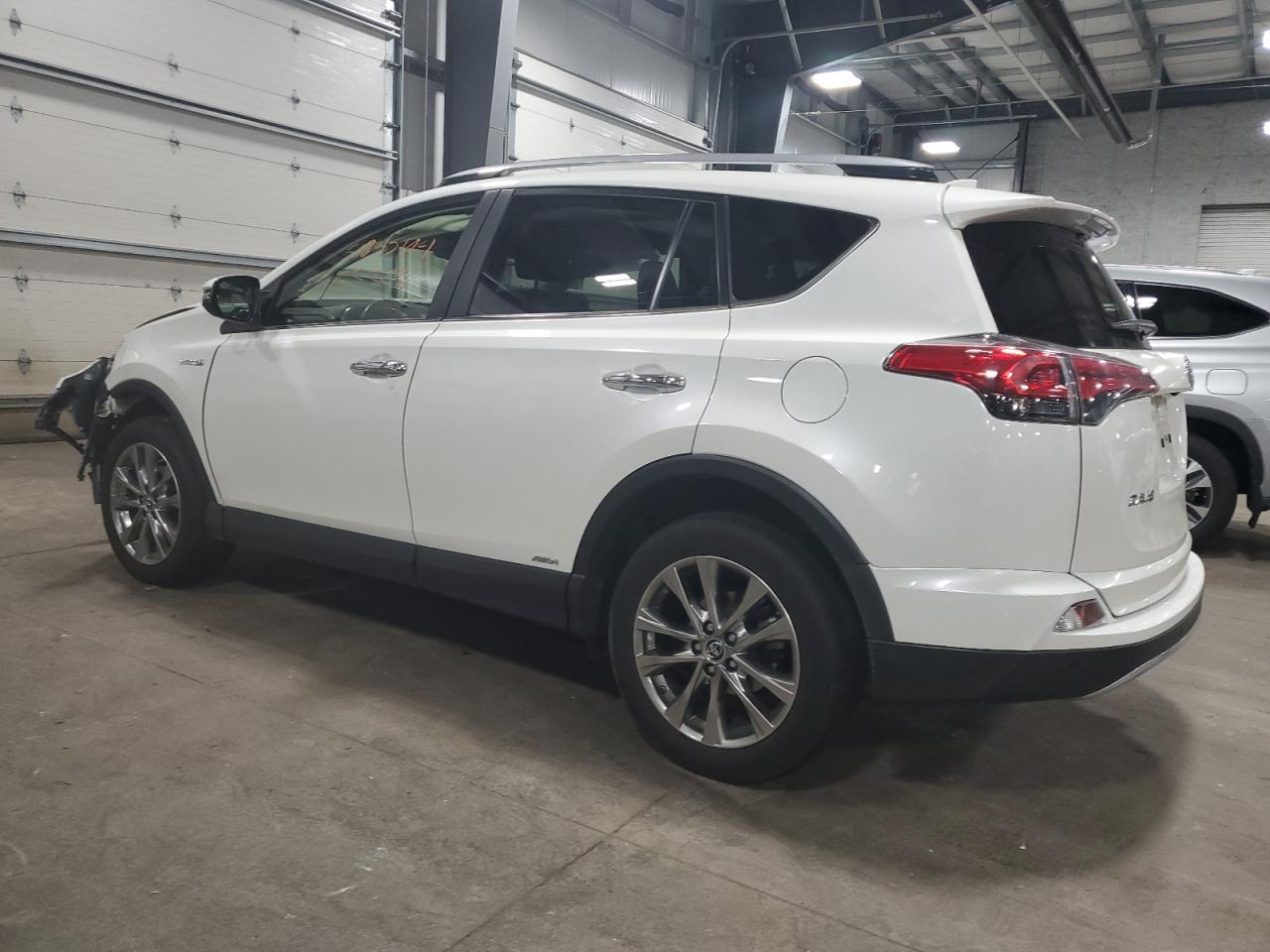 2017 TOYOTA RAV4 HV LI - Фото 2