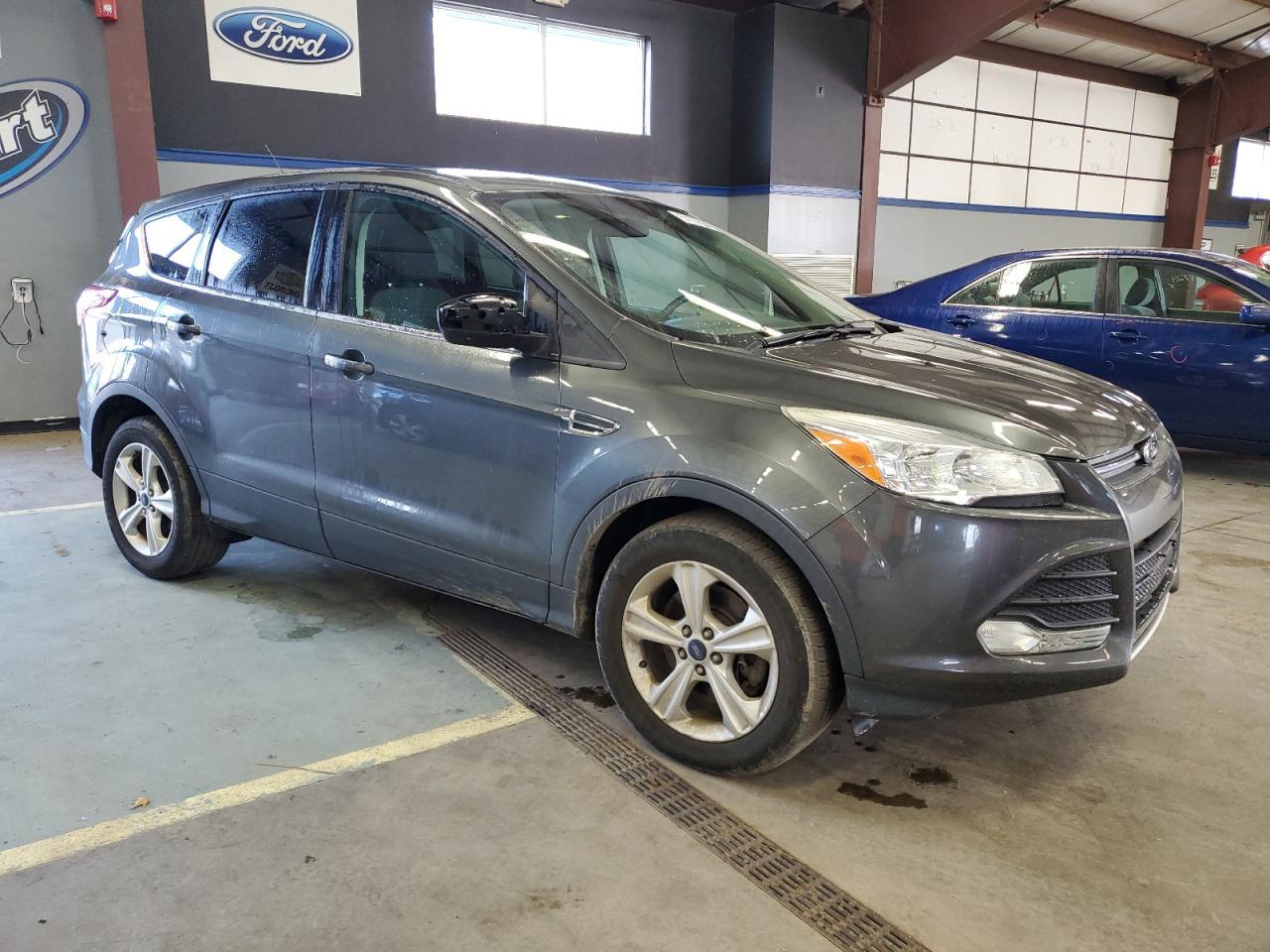 2015 FORD ESCAPE SE - Image 4