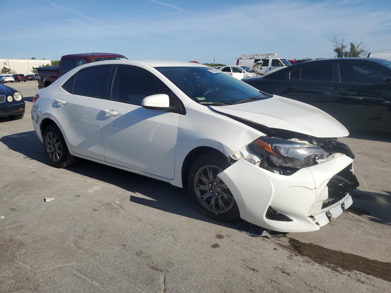 2018 TOYOTA COROLLA L - Image 4