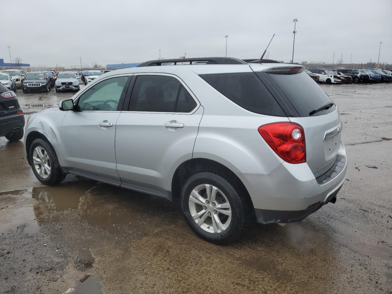 2011 CHEVROLET EQUINOX LT - Фото 2