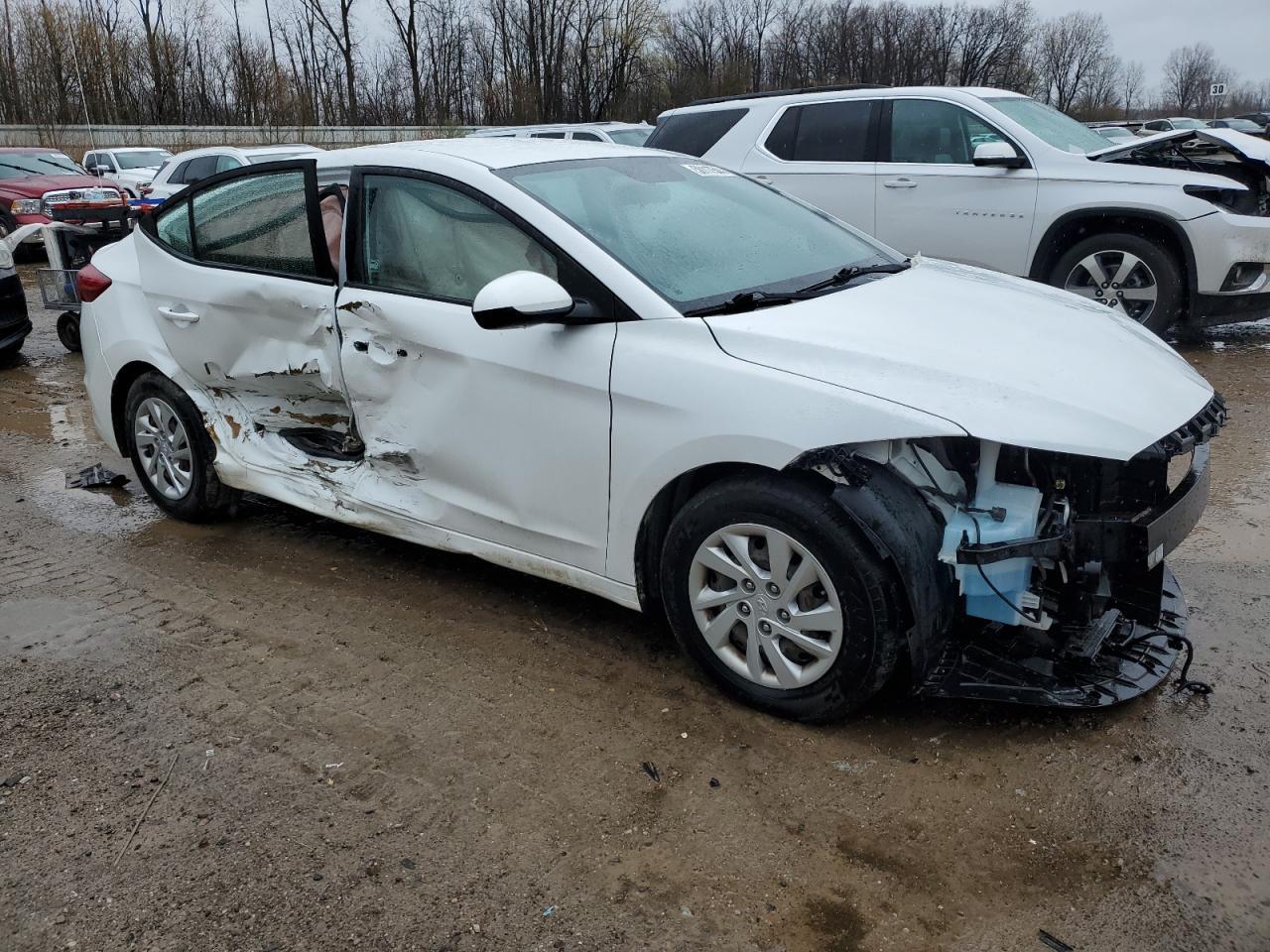 2017 HYUNDAI ELANTRA SE - Фото 4