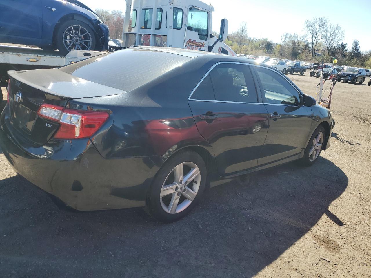 2012 TOYOTA CAMRY BASE - Фото 3