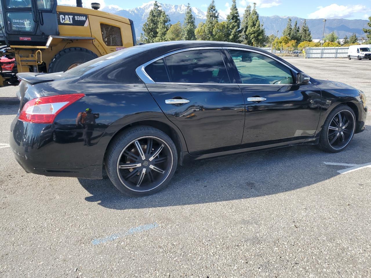 2011 NISSAN MAXIMA S - Image 3