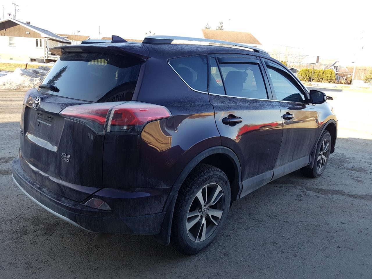 2016 TOYOTA RAV4 XLE - Фото 3